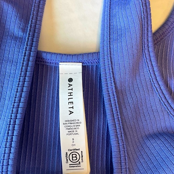 - 💥Host Pick!💥 Like new! Athleta Rbbed Tank. Worn once. - Picture 2 of 3